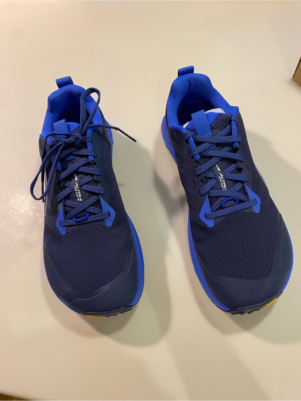Altra Men's Navy & Royal Blue Trail Running Sneakers